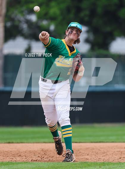 Thumbnail 1 in South Hills vs. Camas photogallery.