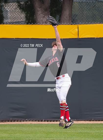 Thumbnail 2 in South Hills vs. Camas photogallery.