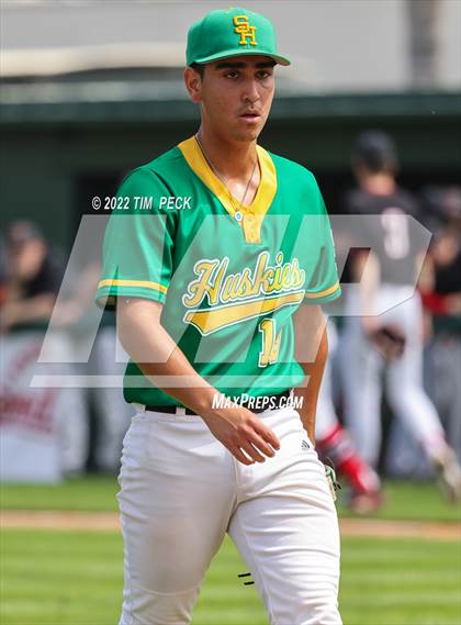 Thumbnail 3 in South Hills vs. Camas photogallery.