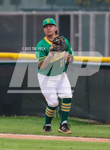 Thumbnail 3 in South Hills vs. Camas photogallery.
