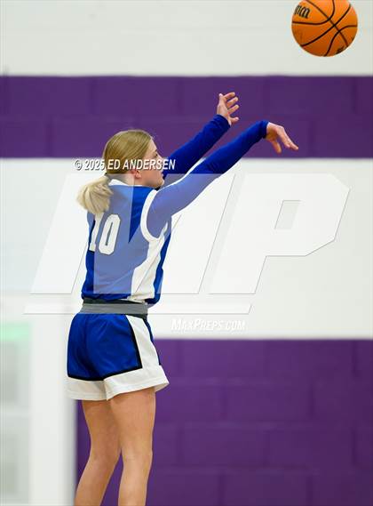 Thumbnail 2 in Smith Valley @ Yerington photogallery.