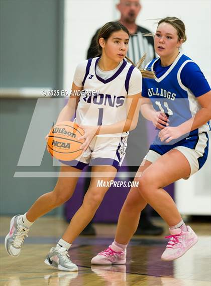 Thumbnail 1 in Smith Valley @ Yerington photogallery.