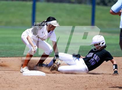 Thumbnail 2 in Mission Oak vs. Selma (CIF CS D4 Final) photogallery.