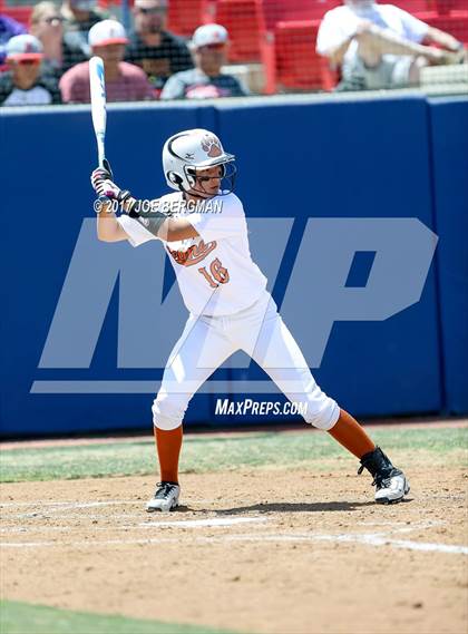 Thumbnail 3 in Mission Oak vs. Selma (CIF CS D4 Final) photogallery.