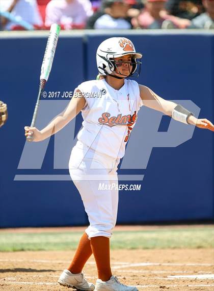 Thumbnail 3 in Mission Oak vs. Selma (CIF CS D4 Final) photogallery.