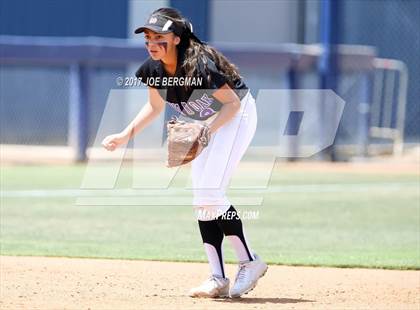 Thumbnail 1 in Mission Oak vs. Selma (CIF CS D4 Final) photogallery.