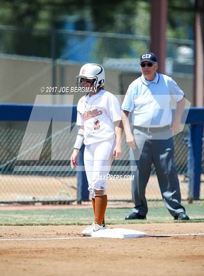 Thumbnail 2 in Mission Oak vs. Selma (CIF CS D4 Final) photogallery.
