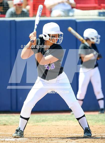 Thumbnail 3 in Mission Oak vs. Selma (CIF CS D4 Final) photogallery.