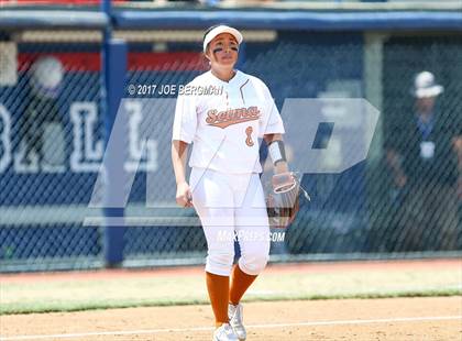 Thumbnail 2 in Mission Oak vs. Selma (CIF CS D4 Final) photogallery.