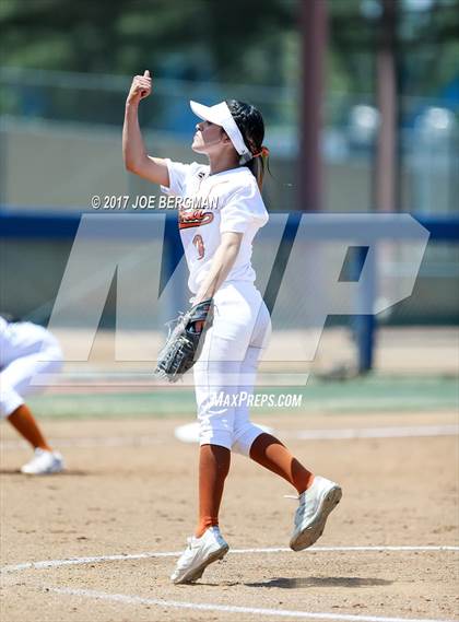 Thumbnail 2 in Mission Oak vs. Selma (CIF CS D4 Final) photogallery.