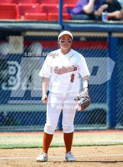 Thumbnail 2 in Mission Oak vs. Selma (CIF CS D4 Final) photogallery.