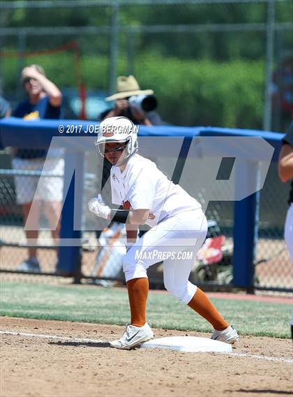 Thumbnail 2 in Mission Oak vs. Selma (CIF CS D4 Final) photogallery.