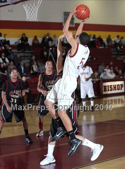 Thumbnail 1 in Oaks Christian vs. Alemany (CIF SS Playoffs) photogallery.