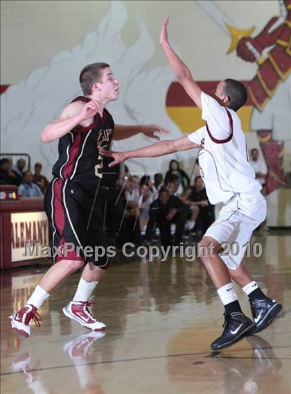 Thumbnail 2 in Oaks Christian vs. Alemany (CIF SS Playoffs) photogallery.