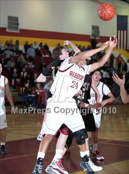 Thumbnail 3 in Oaks Christian vs. Alemany (CIF SS Playoffs) photogallery.