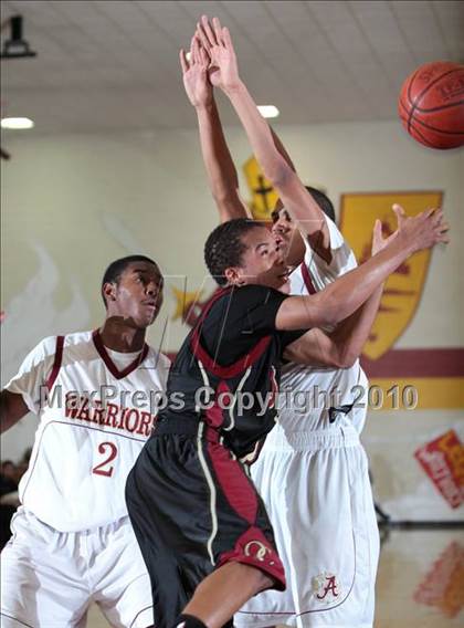 Thumbnail 3 in Oaks Christian vs. Alemany (CIF SS Playoffs) photogallery.