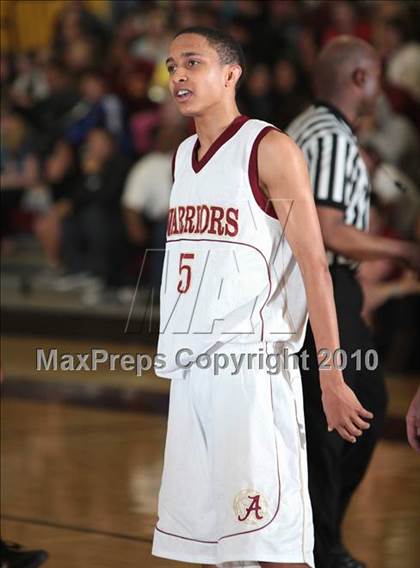 Thumbnail 3 in Oaks Christian vs. Alemany (CIF SS Playoffs) photogallery.
