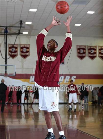 Thumbnail 2 in Oaks Christian vs. Alemany (CIF SS Playoffs) photogallery.