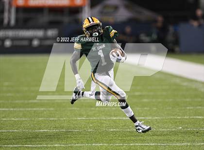 Thumbnail 3 in Central Catholic vs. St. Edward photogallery.