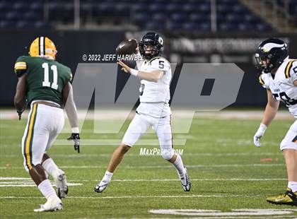 Thumbnail 2 in Central Catholic vs. St. Edward photogallery.