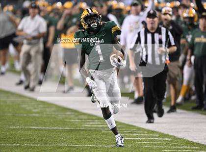 Thumbnail 1 in Central Catholic vs. St. Edward photogallery.