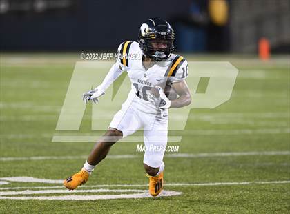 Thumbnail 1 in Central Catholic vs. St. Edward photogallery.