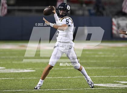 Thumbnail 2 in Central Catholic vs. St. Edward photogallery.