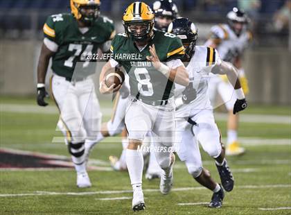 Thumbnail 3 in Central Catholic vs. St. Edward photogallery.