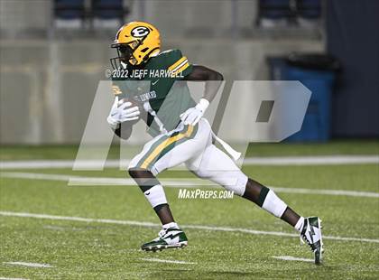 Thumbnail 2 in Central Catholic vs. St. Edward photogallery.