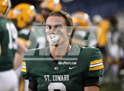 Thumbnail 3 in Central Catholic vs. St. Edward photogallery.