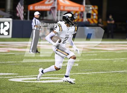 Thumbnail 2 in Central Catholic vs. St. Edward photogallery.