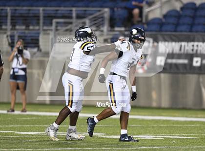 Thumbnail 1 in Central Catholic vs. St. Edward photogallery.