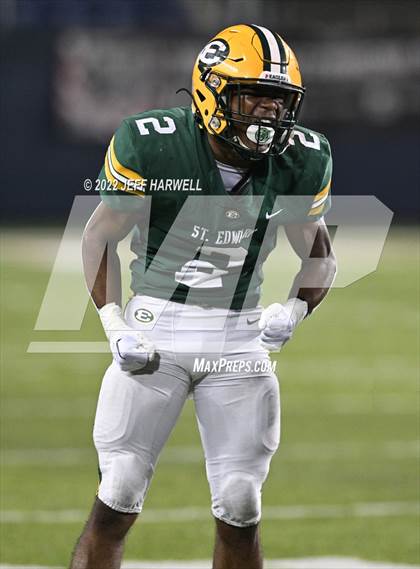 Thumbnail 1 in Central Catholic vs. St. Edward photogallery.