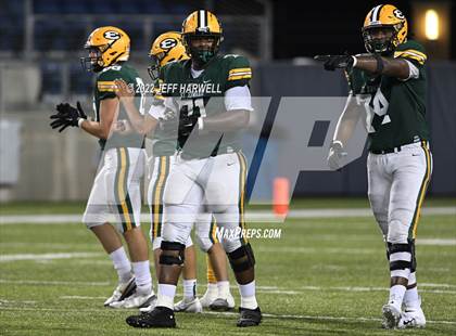 Thumbnail 2 in Central Catholic vs. St. Edward photogallery.
