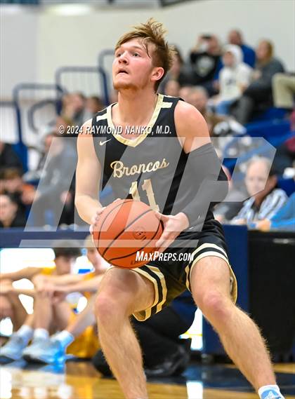 Thumbnail 1 in Delta vs Daleville (Delaware County Tournament)  photogallery.