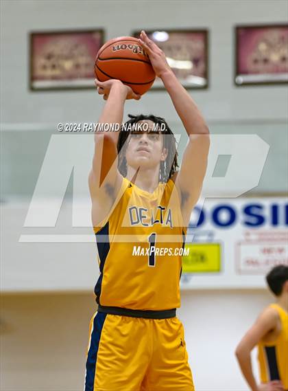 Thumbnail 1 in Delta vs Daleville (Delaware County Tournament)  photogallery.