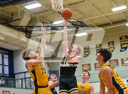 Thumbnail 1 in Delta vs Daleville (Delaware County Tournament)  photogallery.