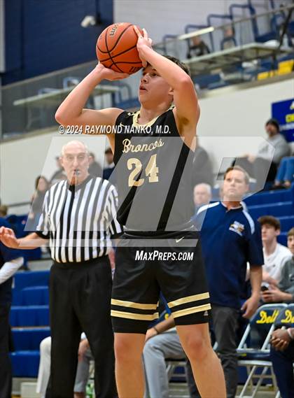 Thumbnail 1 in Delta vs Daleville (Delaware County Tournament)  photogallery.