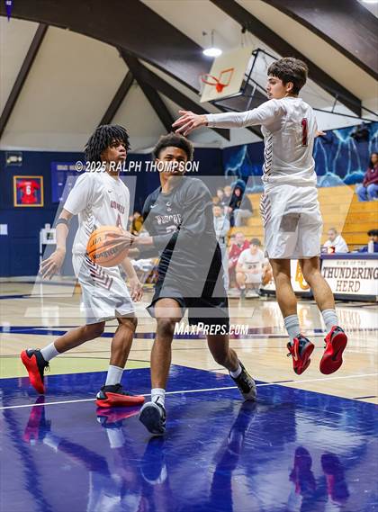 Thumbnail 3 in Golden Valley vs. Woodcreek (53rd Cartwright Classic) photogallery.