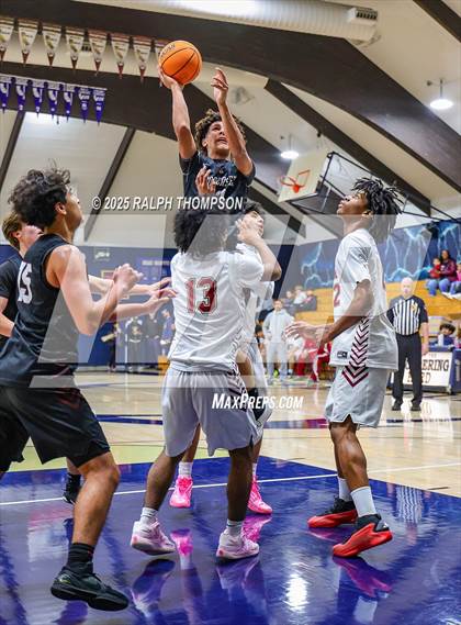 Thumbnail 1 in Golden Valley vs. Woodcreek (53rd Cartwright Classic) photogallery.