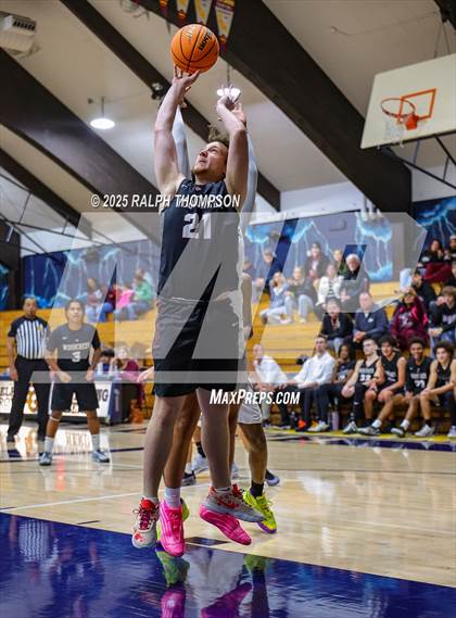 Thumbnail 3 in Golden Valley vs. Woodcreek (53rd Cartwright Classic) photogallery.