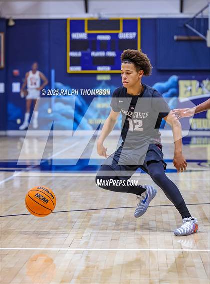 Thumbnail 2 in Golden Valley vs. Woodcreek (53rd Cartwright Classic) photogallery.