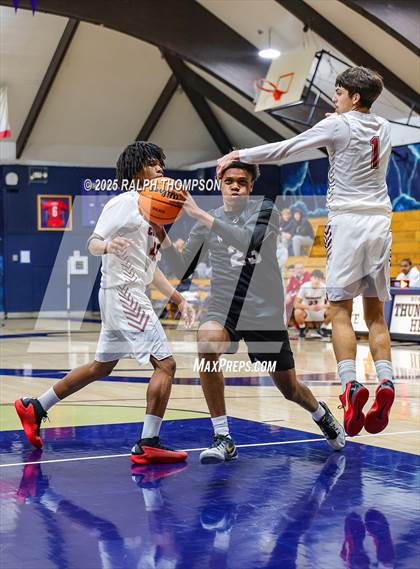 Thumbnail 2 in Golden Valley vs. Woodcreek (53rd Cartwright Classic) photogallery.