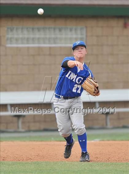Thumbnail 3 in IMG Academies vs. Chaminade (Hard 9 National Classic) photogallery.