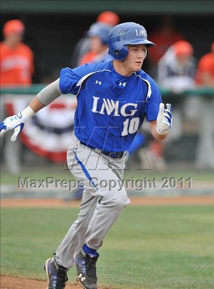 Thumbnail 2 in IMG Academies vs. Chaminade (Hard 9 National Classic) photogallery.