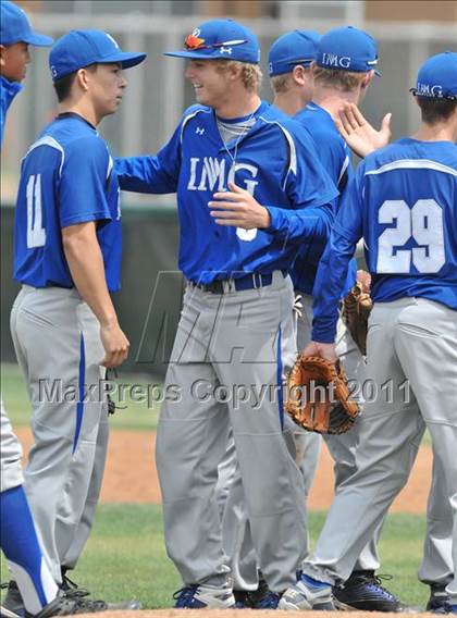 Thumbnail 3 in IMG Academies vs. Chaminade (Hard 9 National Classic) photogallery.