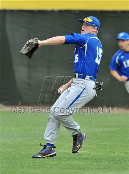 Thumbnail 1 in IMG Academies vs. Chaminade (Hard 9 National Classic) photogallery.