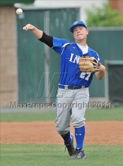 Thumbnail 2 in IMG Academies vs. Chaminade (Hard 9 National Classic) photogallery.