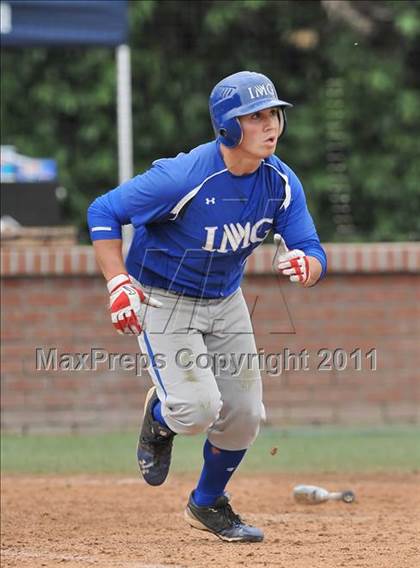 Thumbnail 1 in IMG Academies vs. Chaminade (Hard 9 National Classic) photogallery.