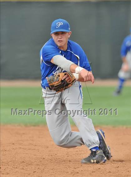 Thumbnail 3 in IMG Academies vs. Chaminade (Hard 9 National Classic) photogallery.